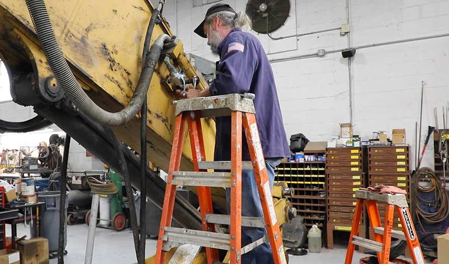Viking Construction equipment maintained with Tenna