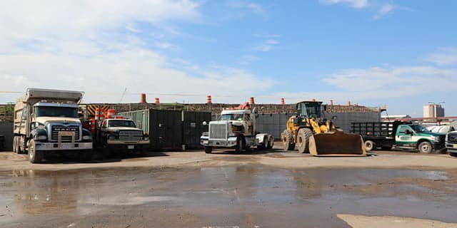 How Equipment Fleet Management Affects the Bottom Line - Tenna - equipment