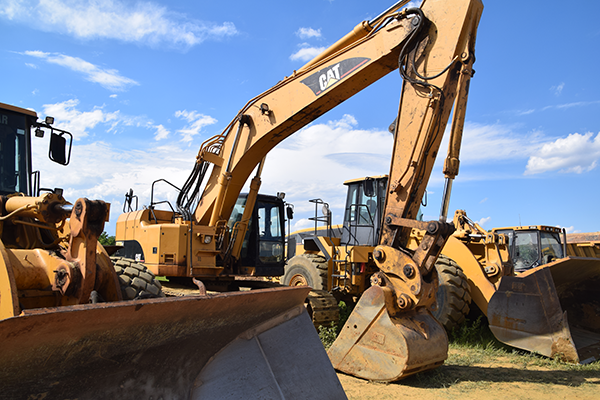 9 Best GPS Tracker Systems for Construction Equipment 2025 - gps tracker