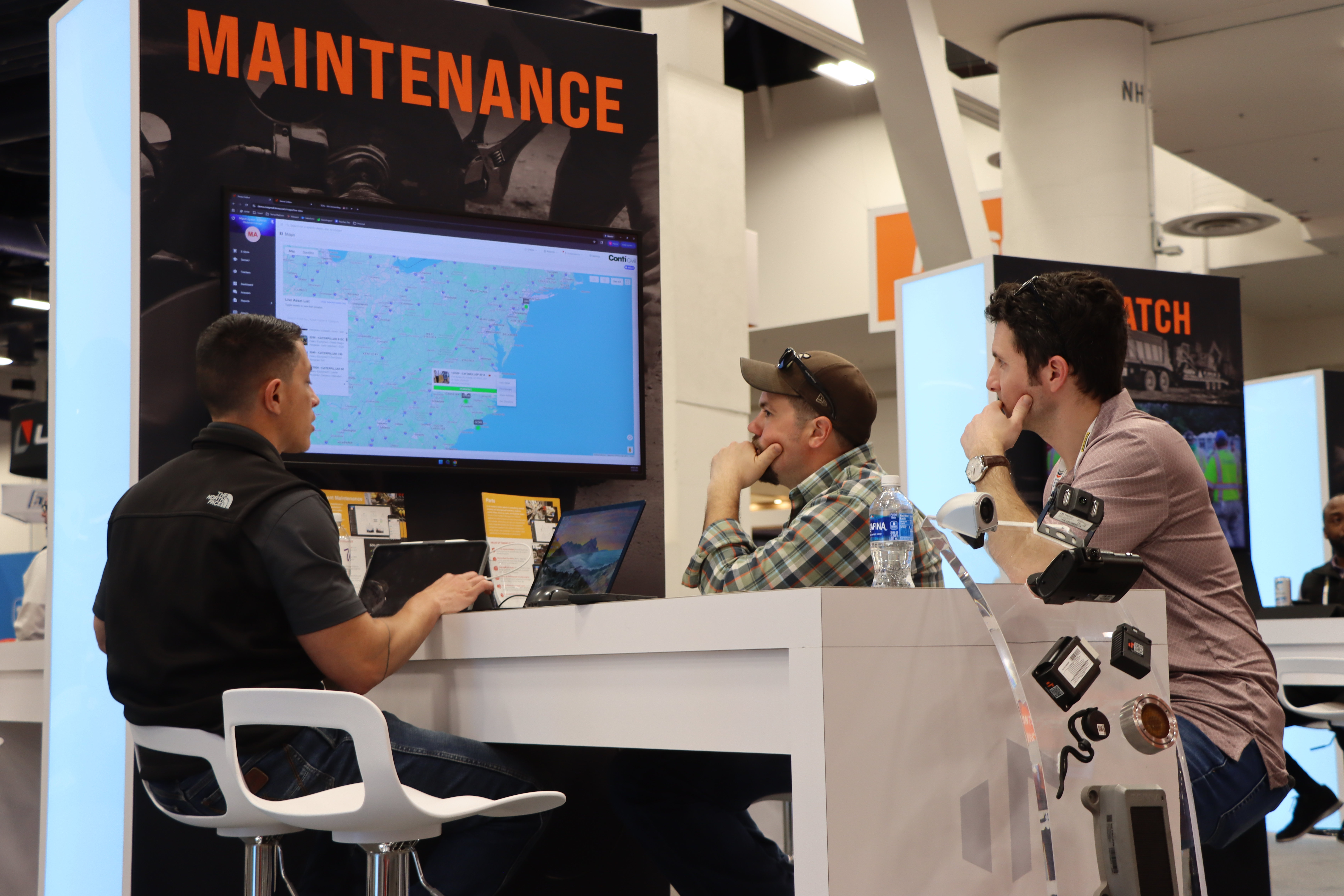 Tenna maintenance demo at CONEXPO 2026